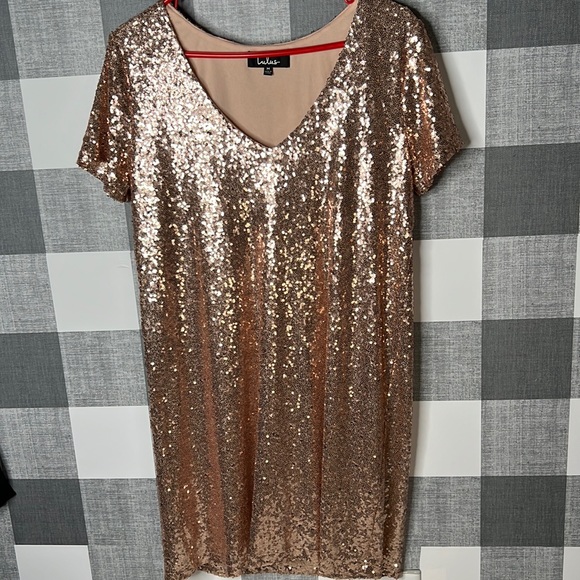 Lulus Dresses & Skirts - Lulus Sparkling Party Dress